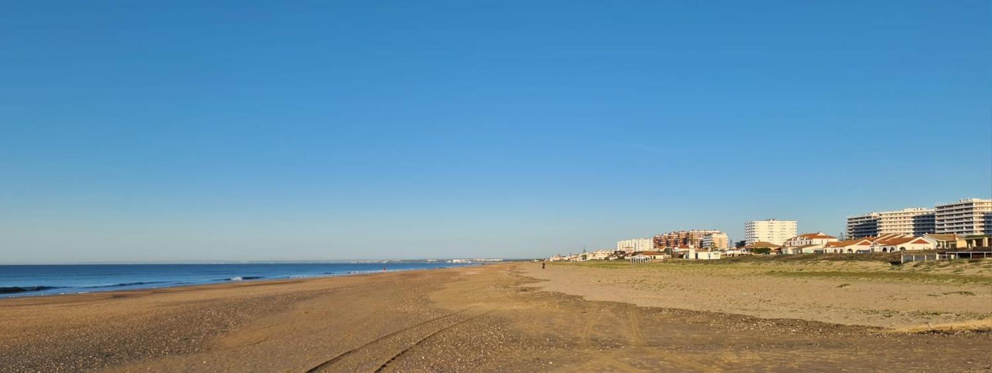 Piso De 3 Habitaciones En El Centro De Punta Umbria Recien Renovado! Luaran gambar